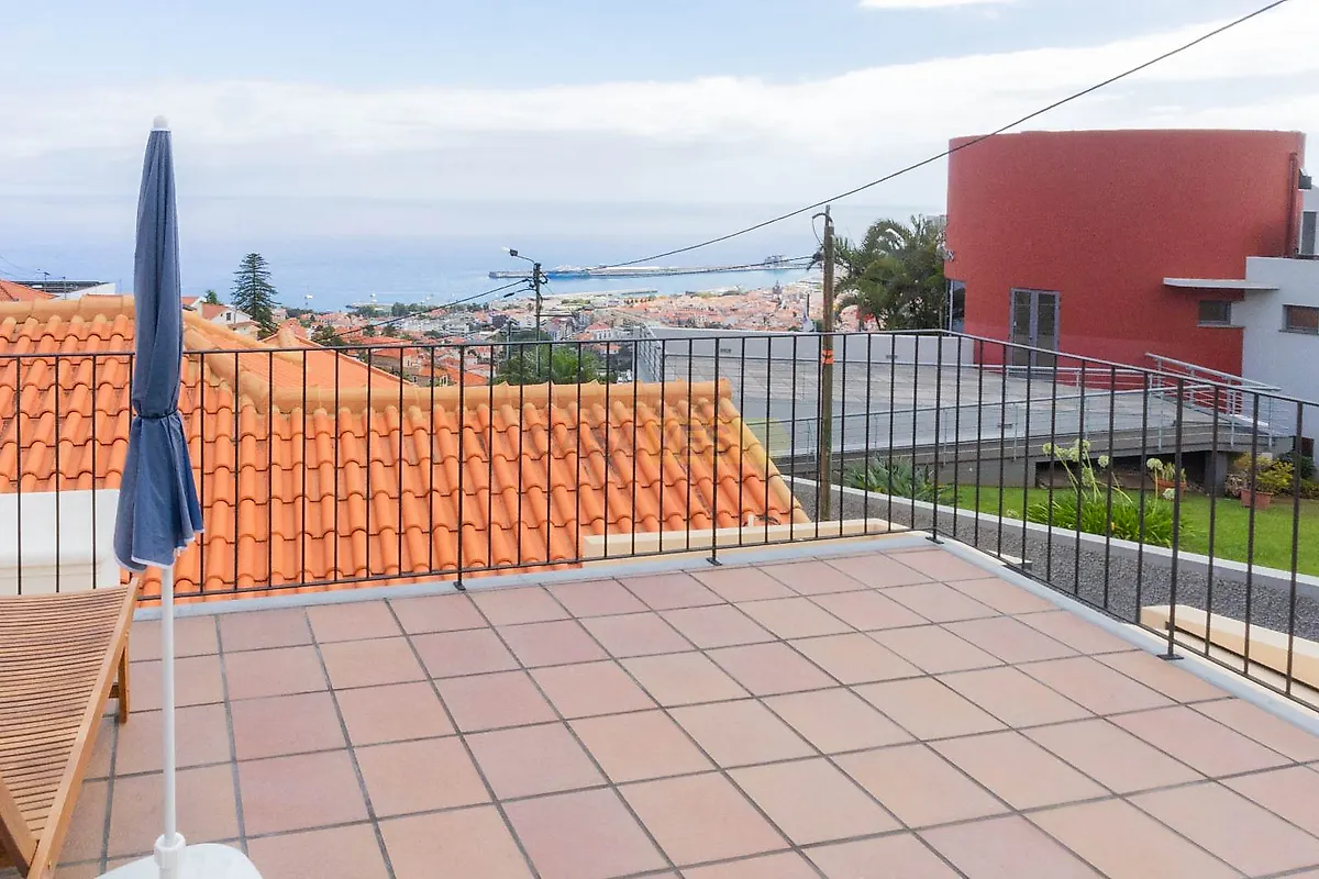 Moradia T2 à venda em Santa Maria Maior, Funchal — foto 2