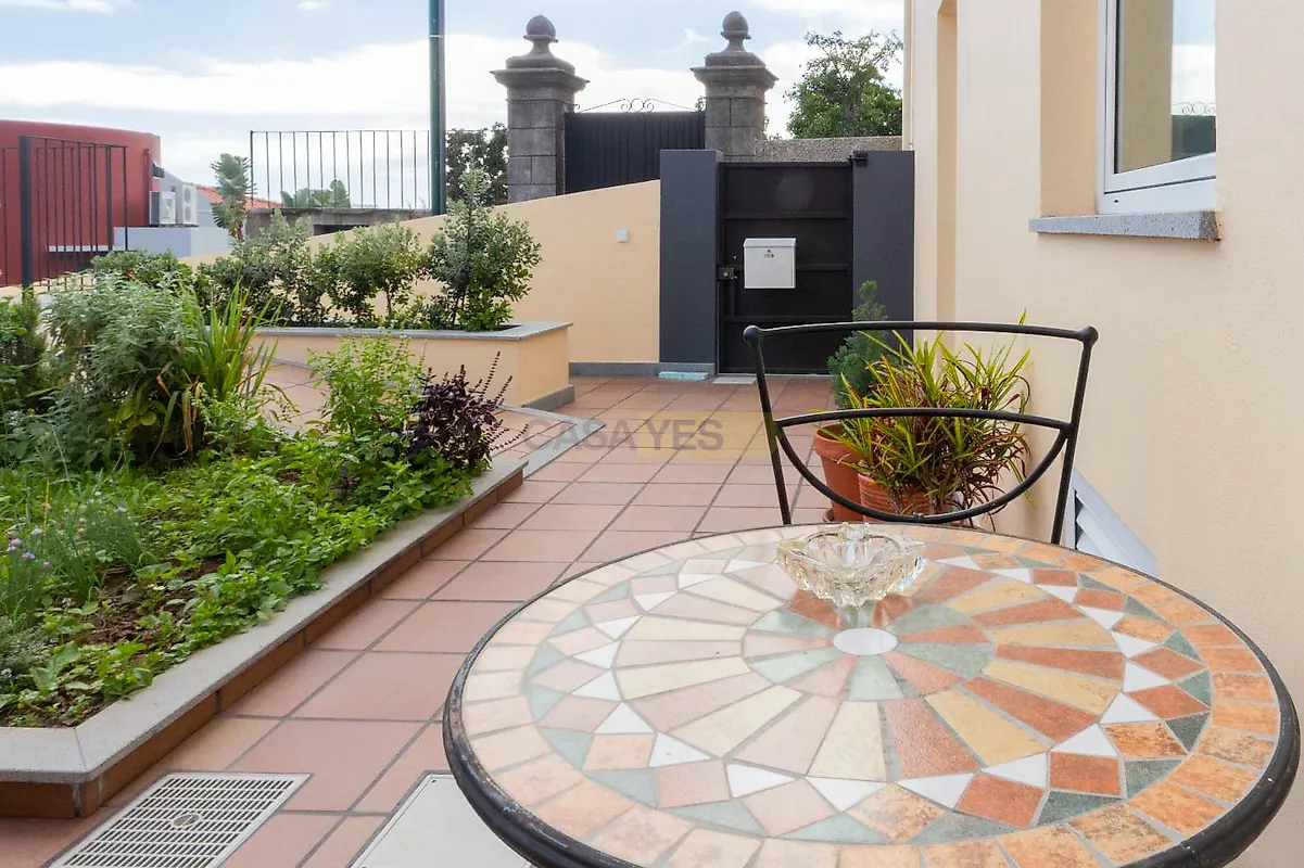 Moradia T2 à venda em Santa Maria Maior, Funchal — foto 4