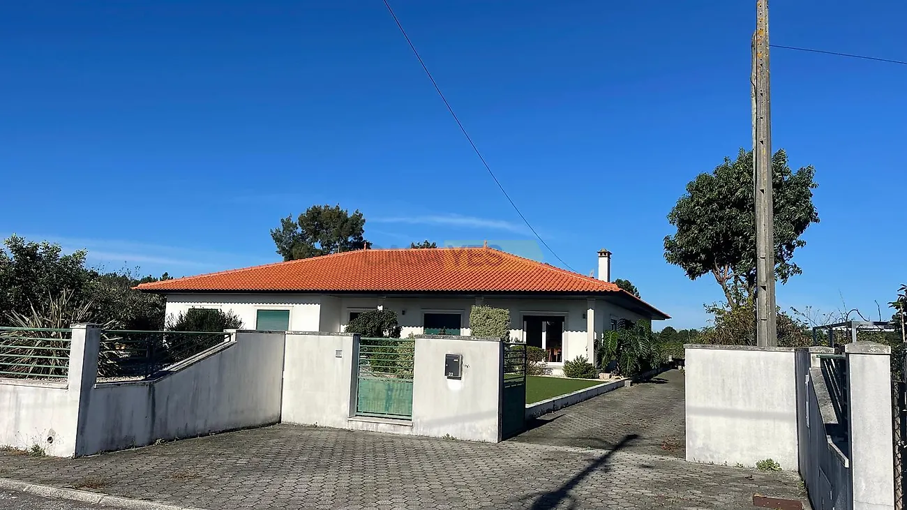 Moradia T4 à venda em Carriço, Pombal — foto 2