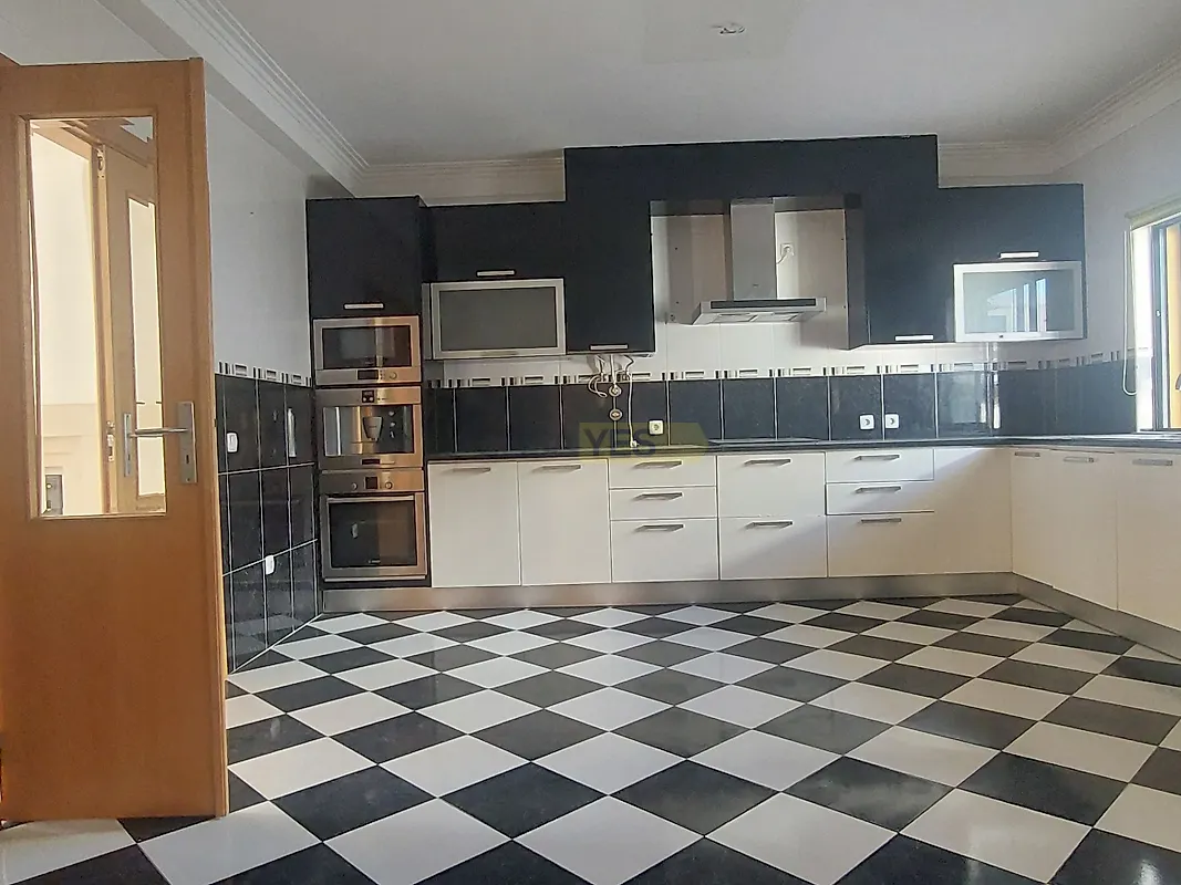 Moradia T4 à venda em Nossa Senhora de Fátima, Entroncamento — foto 19