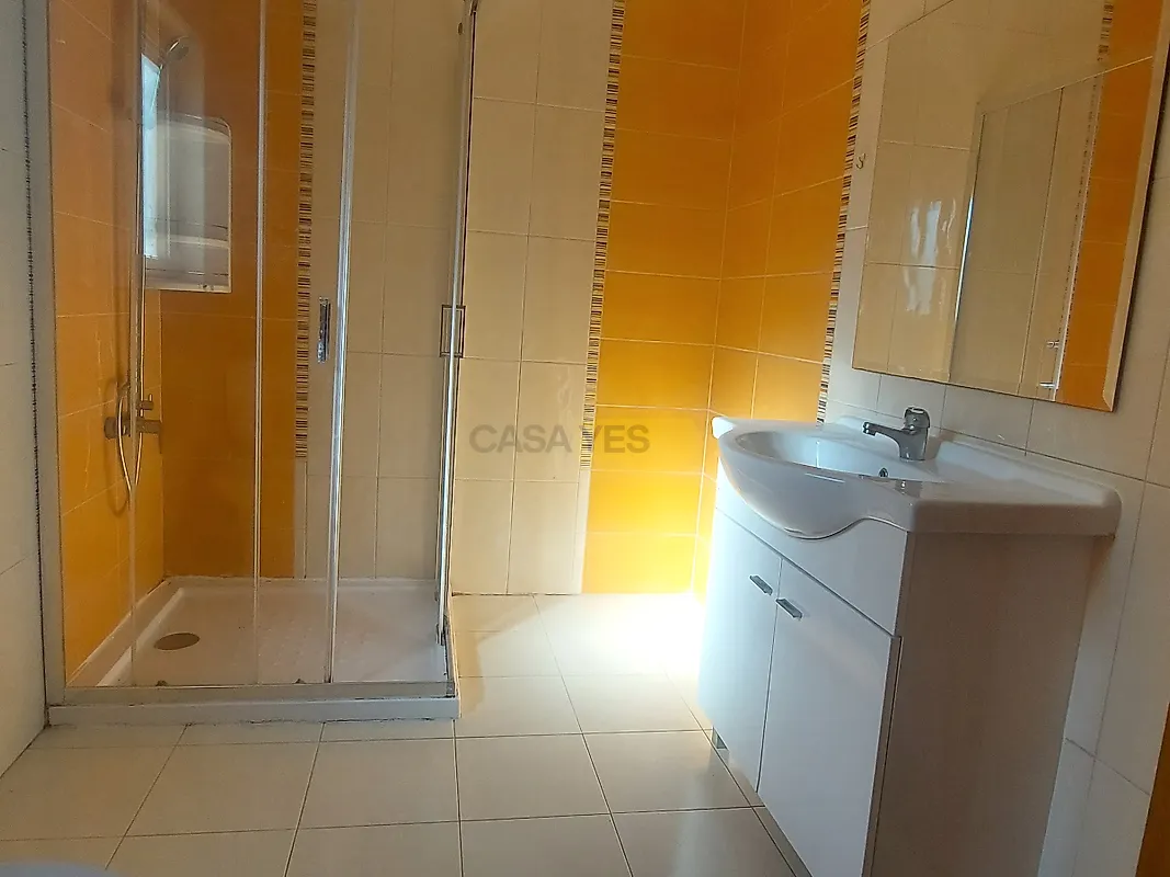 Moradia T4 à venda em Nossa Senhora de Fátima, Entroncamento — foto 37
