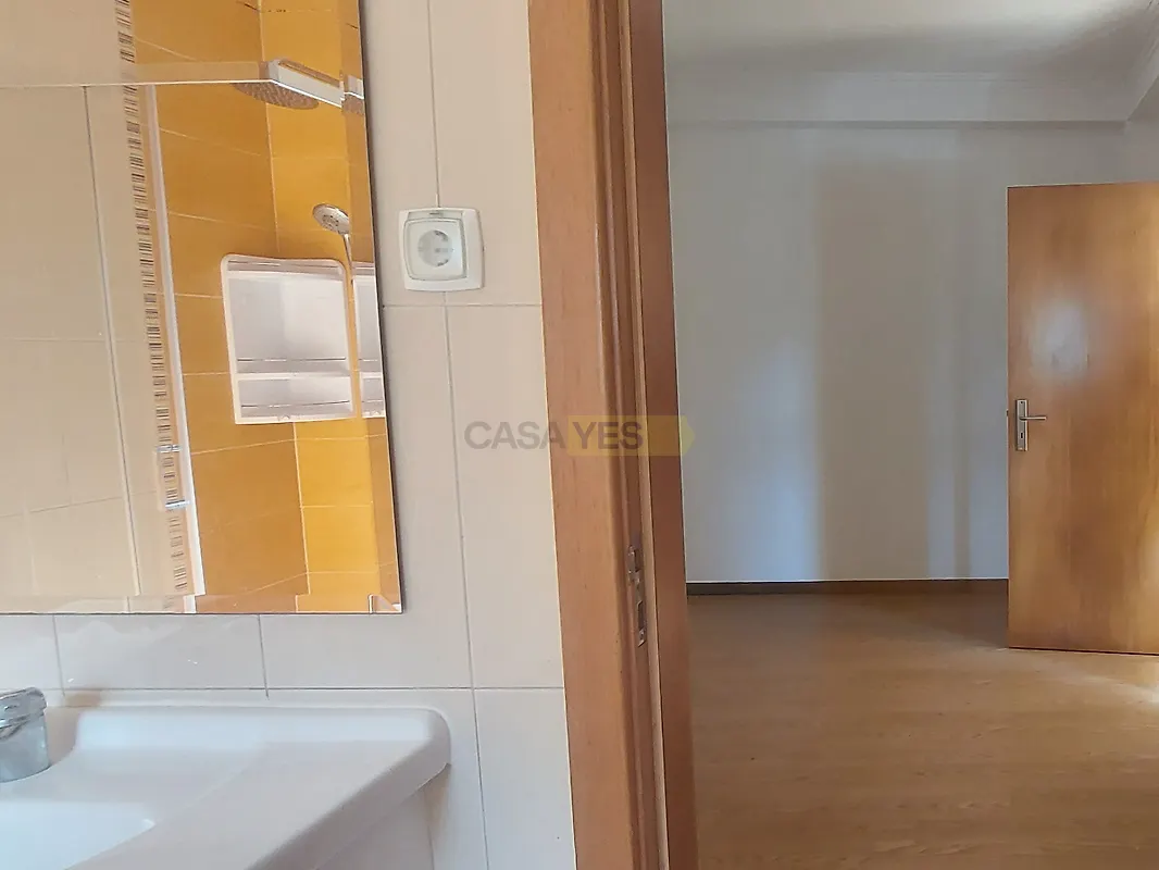 Moradia T4 à venda em Nossa Senhora de Fátima, Entroncamento — foto 39