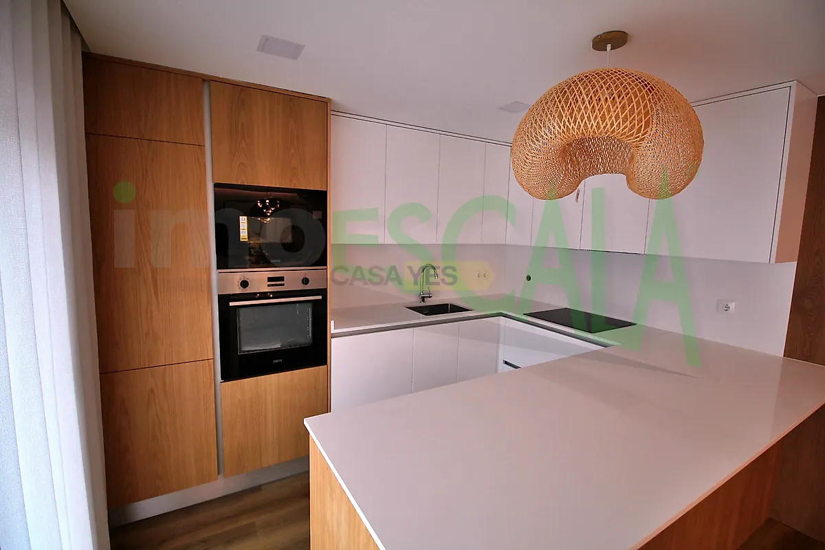 Apartamento T3 à venda em Santarém (Marvila), Santa Iria da Ribeira de Santarém, Santarém (São Salvador) e Santarém (São Nicolau), Santarém — foto 3