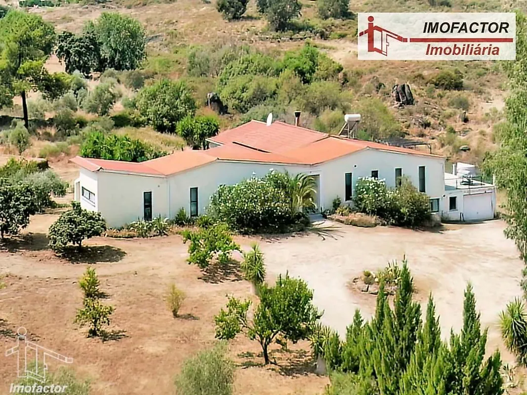 Apartamento T5 à venda em Escalos de Baixo e Mata, Castelo Branco — foto 2