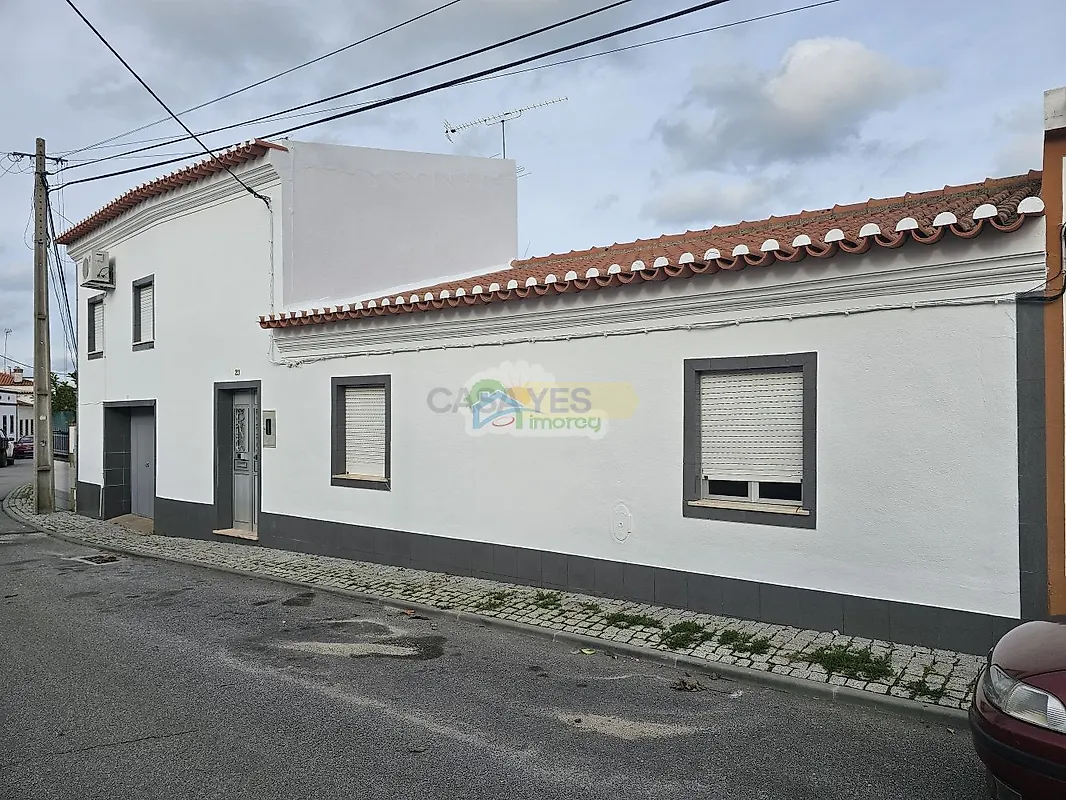 Moradia T3 à venda em Campo e Campinho, €189.900