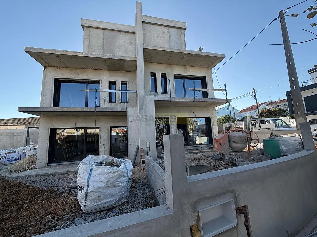 Moradia T3 à venda em Santa Iria de Azoia, São João da Talha e Bobadela, Loures — foto 11