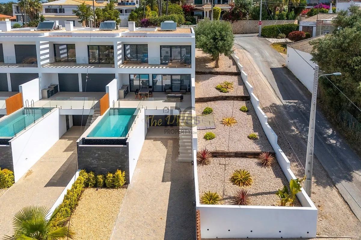 Apartamento T4 à venda em Almancil, €1.980.000