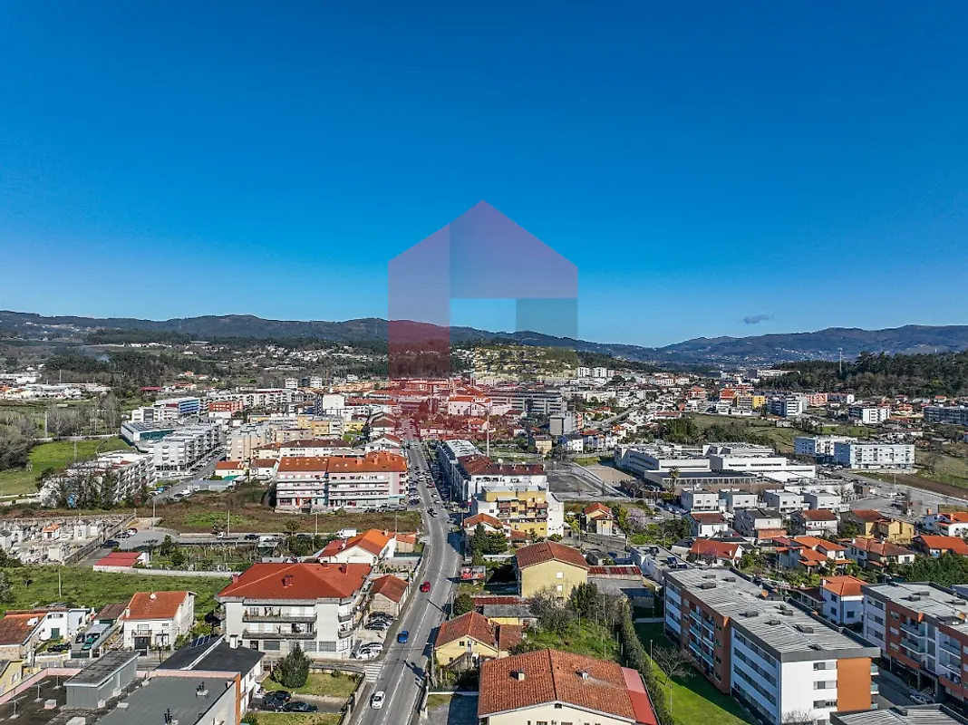 Moradia T4 à venda em Vila Verde e Barbudo, Vila Verde — foto 34
