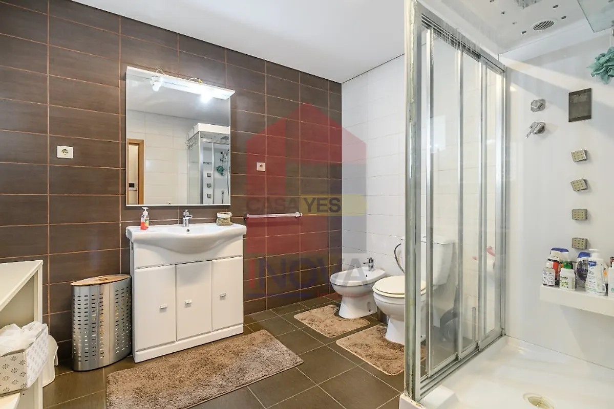 Moradia T4 à venda em Vila Verde e Barbudo, Vila Verde — foto 18