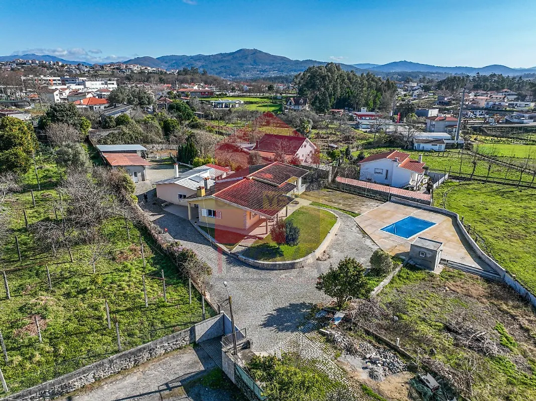 Moradia T4 à venda em Vila Verde e Barbudo, Vila Verde — foto 31
