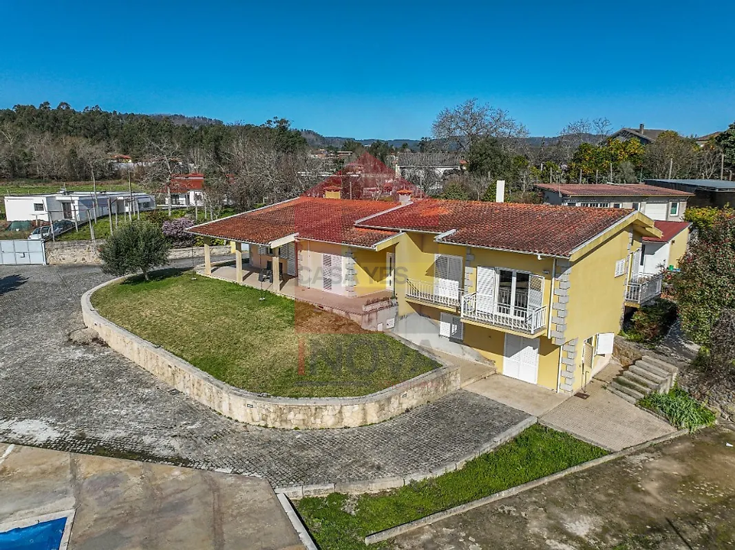 Moradia T4 à venda em Vila Verde e Barbudo, Vila Verde — foto 26