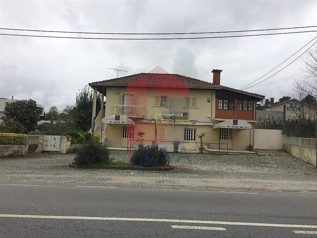 Moradia T4 à venda em Pico de Regalados, Gondiães e Mós, Vila Verde — foto 2