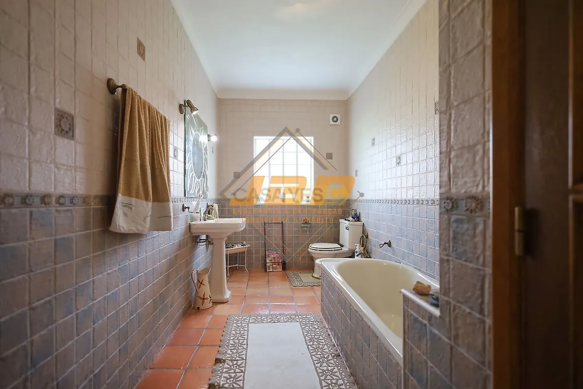 Apartamento T3 à venda em Valado dos Frades, Nazaré — foto 36