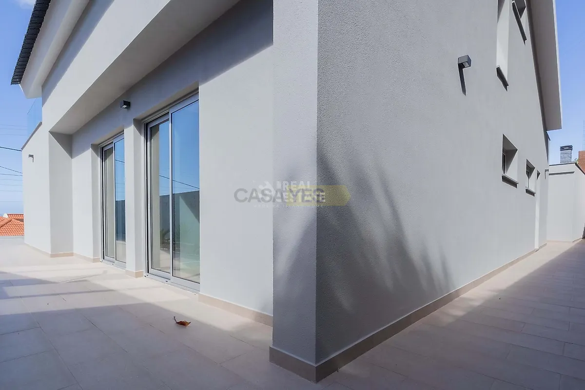 Moradia T4 à venda em Arco da Calheta, Calheta — foto 12