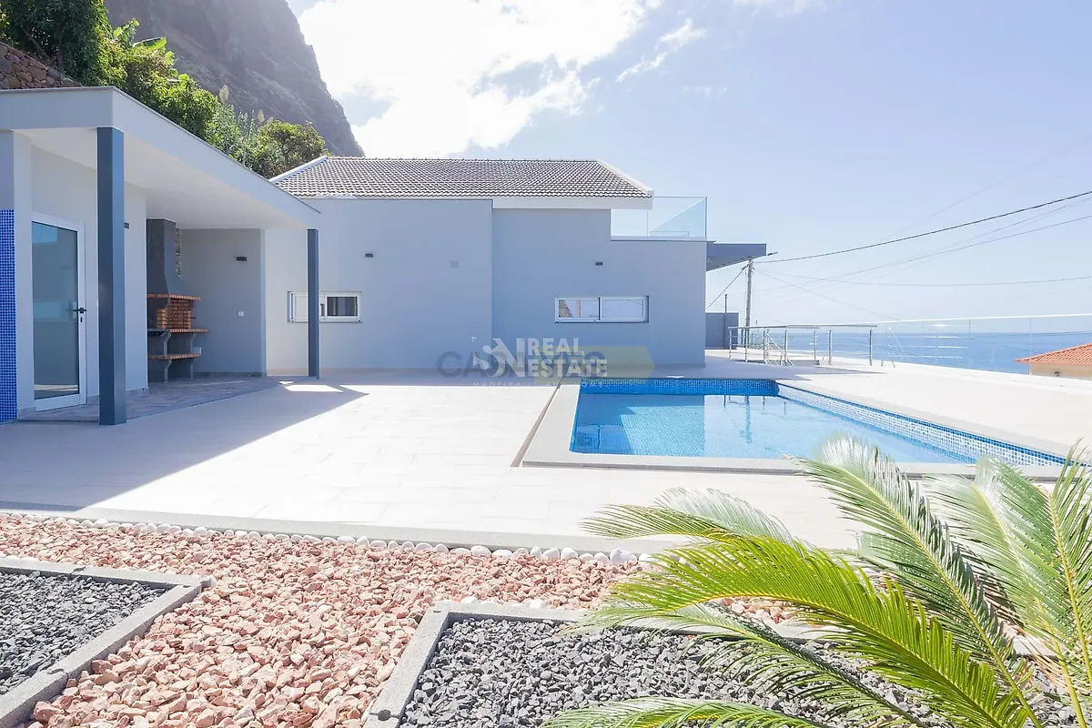 Moradia T4 à venda em Arco da Calheta, Calheta — foto 3