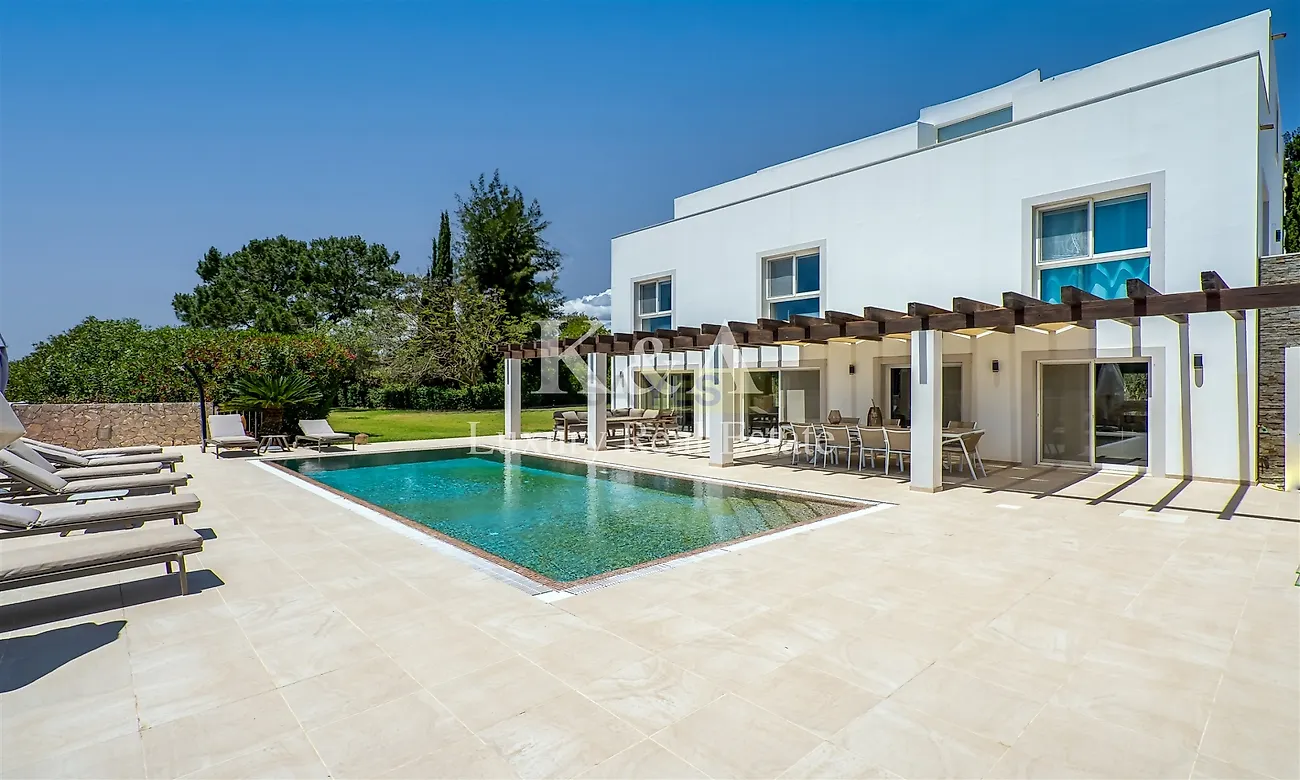 Apartamento T5 em Almancil, €4.950.000