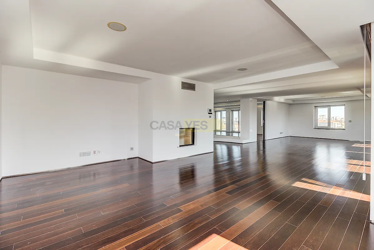 Apartamento T6+ à venda em Avenidas Novas, Lisboa — foto 2
