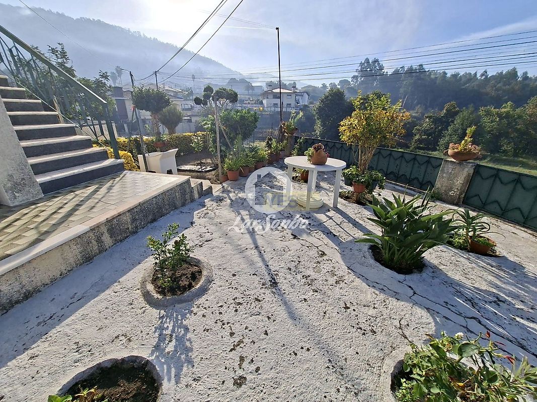Moradia T3 à venda em Santo Tirso, Couto (Santa Cristina e São Miguel) e Burgães, Santo Tirso — foto 2