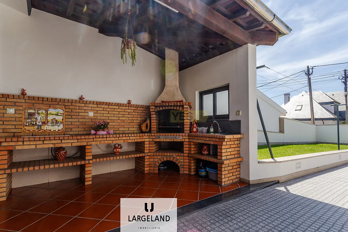 Moradia T6+ à venda em Caldas de São Jorge e Pigeiros, Santa Maria da Feira — foto 38