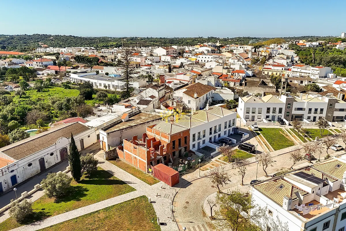 Apartamento T4 à venda em Moncarapacho e Fuseta, €485.000