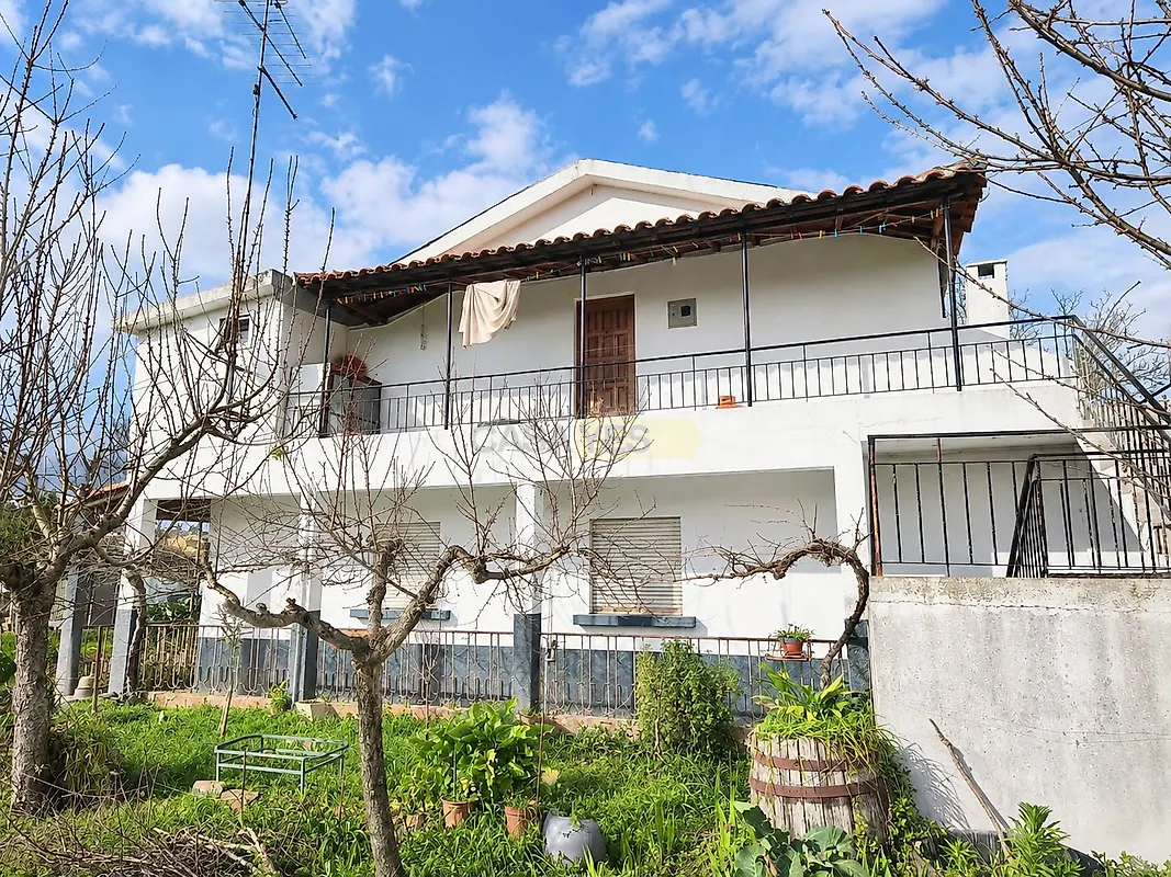 Moradia T4 à venda em Mirandela, €270.000