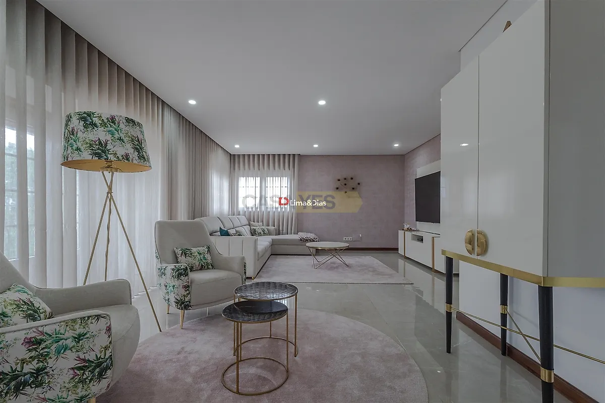 Apartamento T3 à venda em Santa Maria de Lamas, Santa Maria da Feira — foto 3