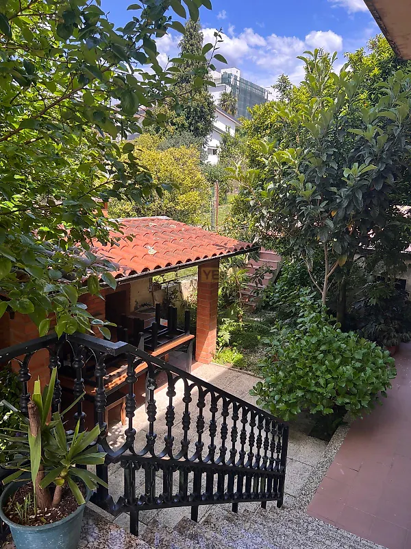 Moradia T4 à venda em Fermentões, Guimarães — foto 25