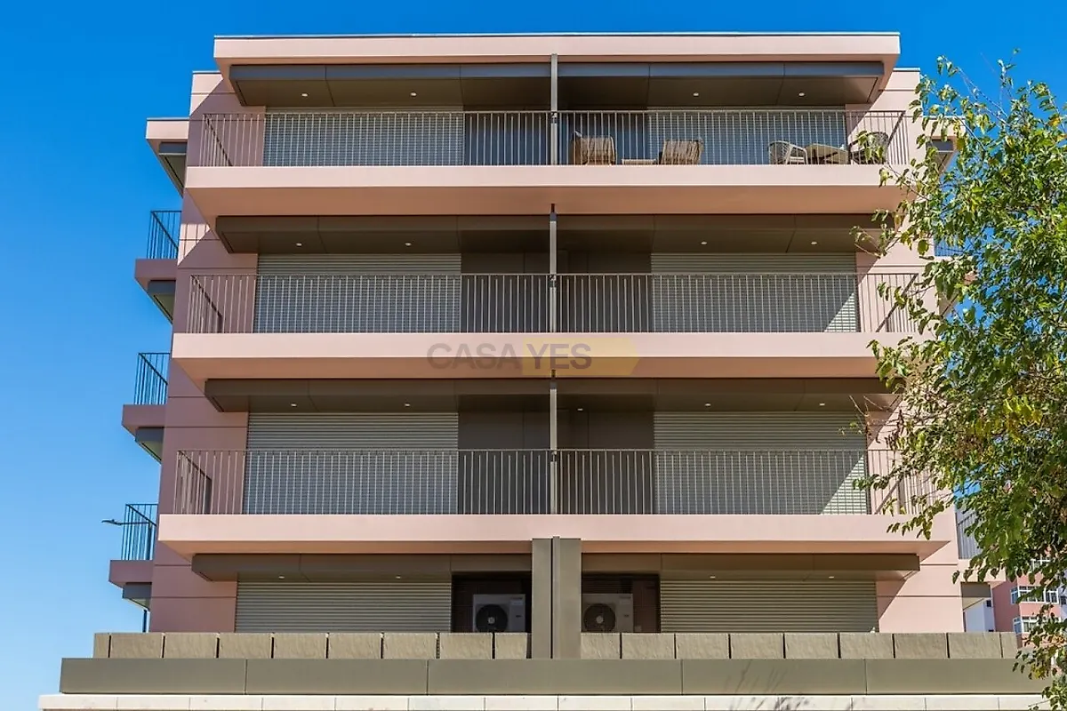 Apartamento T2 em Montenegro, €465.000