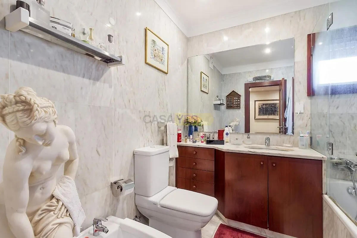 Apartamento T5 à venda em Cidade da Maia, Maia — foto 11