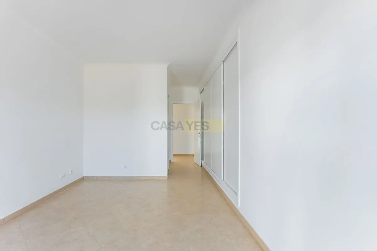 Moradia T4 à venda em Barão de São Miguel, Vila do Bispo — foto 2