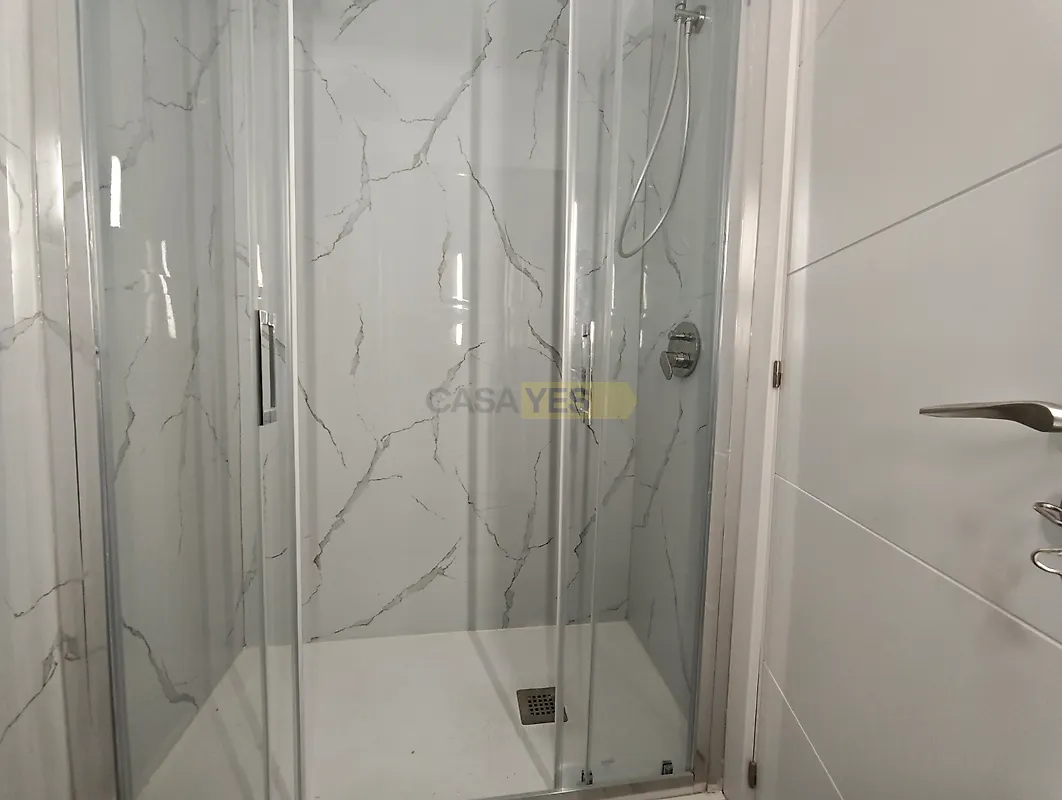 Apartamento T2 à venda em Benfica, Lisboa — foto 9