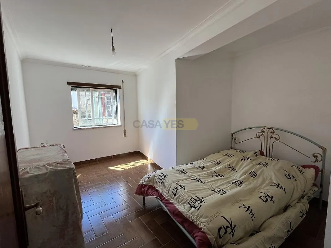 Moradia T4 à venda em Famalicão, Guarda — foto 4