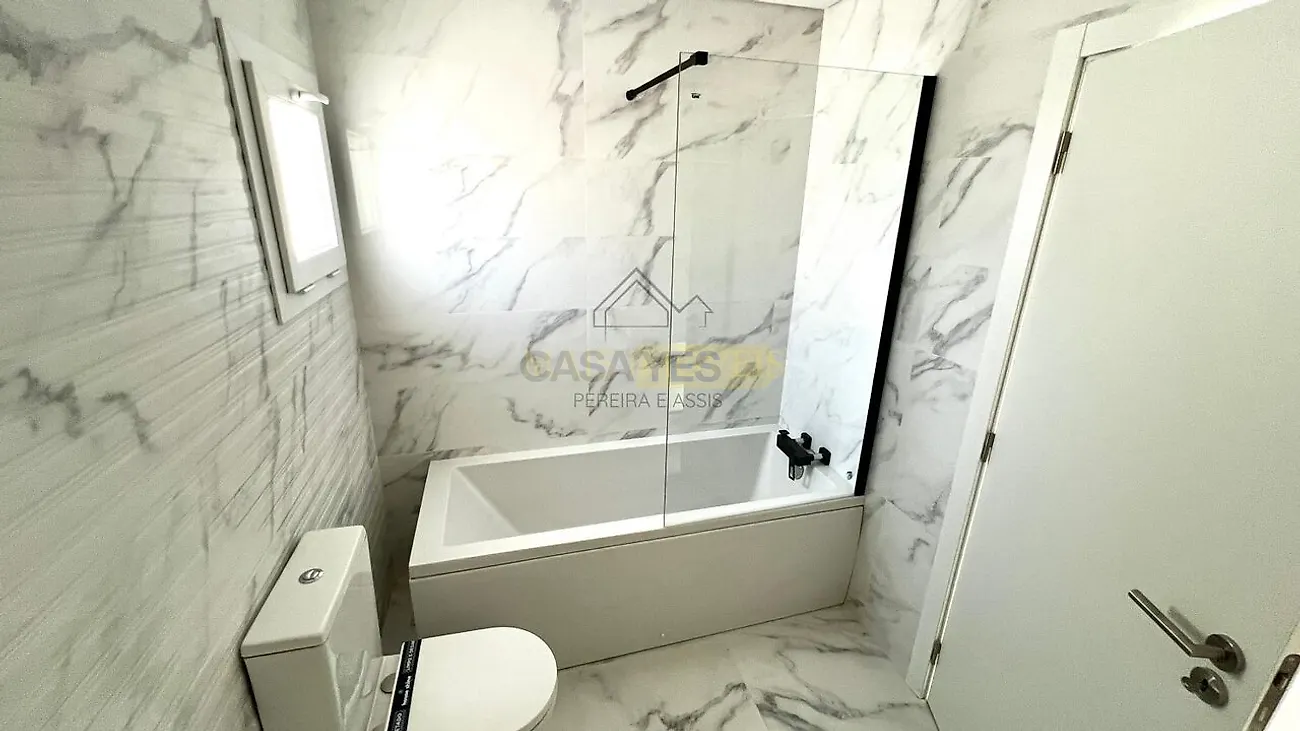 Moradia T4 à venda em Coimbra (Sé Nova, Santa Cruz, Almedina e São Bartolomeu), Coimbra — foto 17