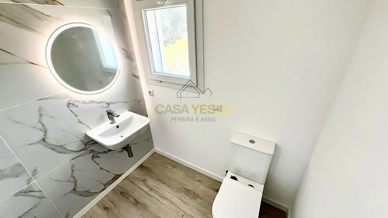 Moradia T4 à venda em Coimbra (Sé Nova, Santa Cruz, Almedina e São Bartolomeu), Coimbra — foto 16