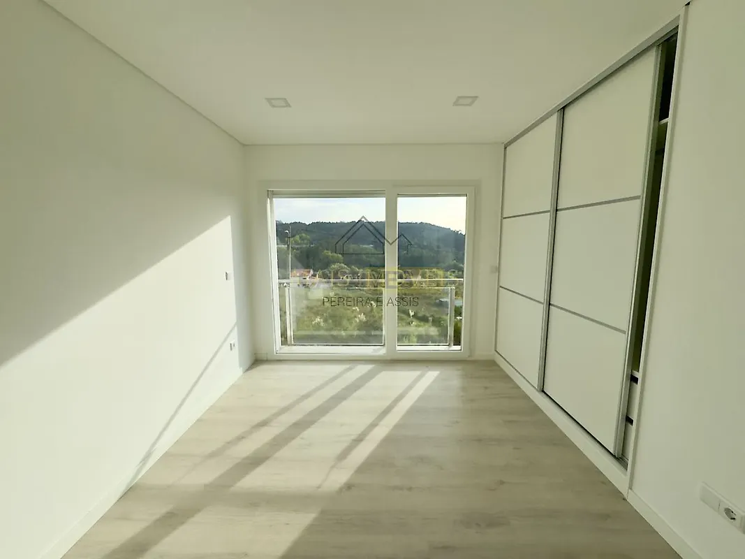 Moradia T4 à venda em Coimbra (Sé Nova, Santa Cruz, Almedina e São Bartolomeu), Coimbra — foto 29