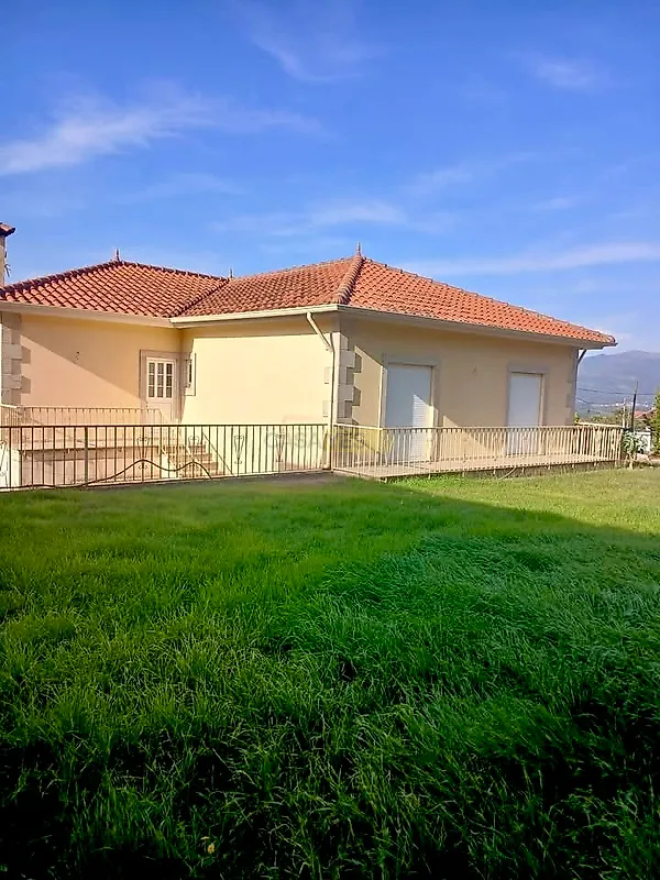 Moradia T0 em Crespos e Pousada, €350.000