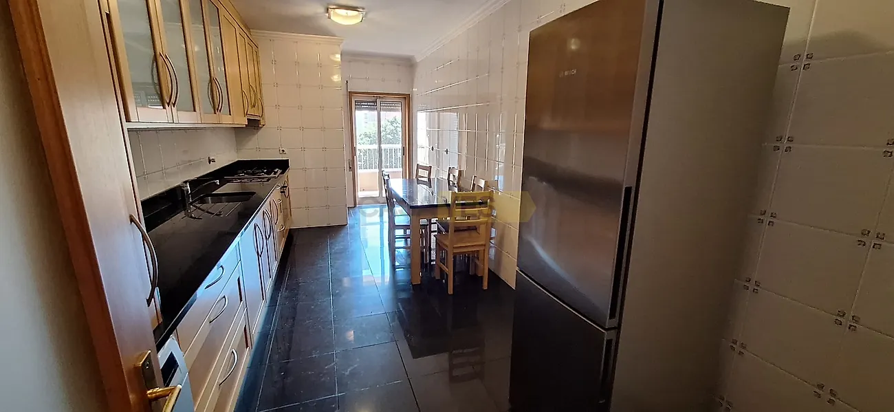 Apartamento T4 à venda em São Victor, Braga — foto 2