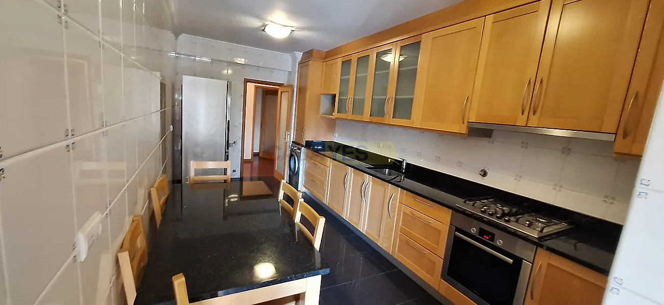 Apartamento T4 à venda em São Victor, Braga — foto 3