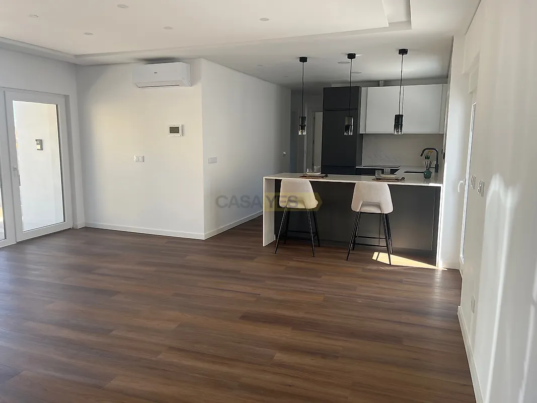 Moradia T3 à venda em Torres Vedras (São Pedro, Santiago, Santa Maria do Castelo e São Miguel) e Matacães, Torres Vedras — foto 13