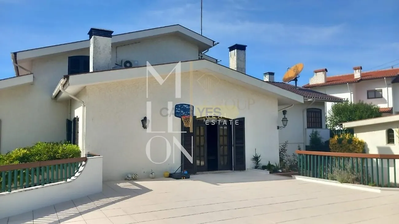Moradia T4 à venda em Carregosa, Oliveira de Azeméis — foto 2