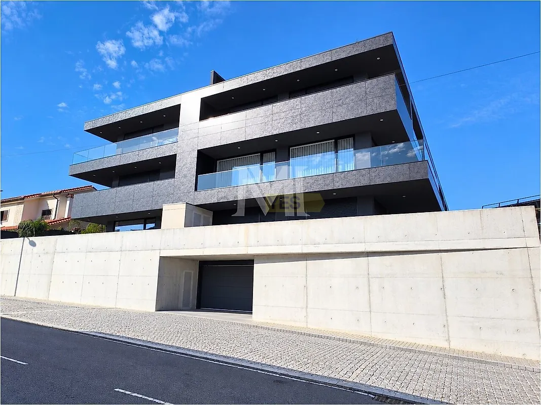 Apartamento T2 em Ardegão, Freixo e Mato, €310.000