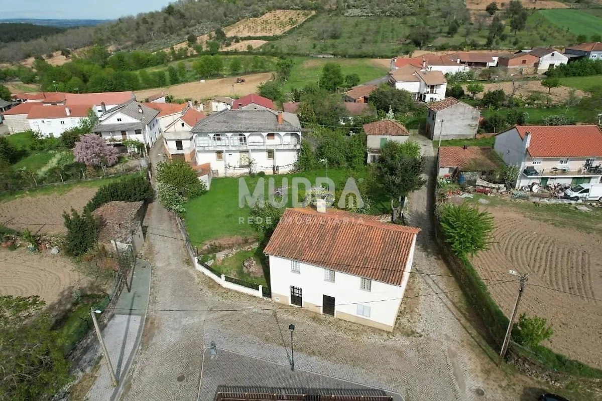 Moradia T4 à venda em Outeiro, Bragança — foto 13
