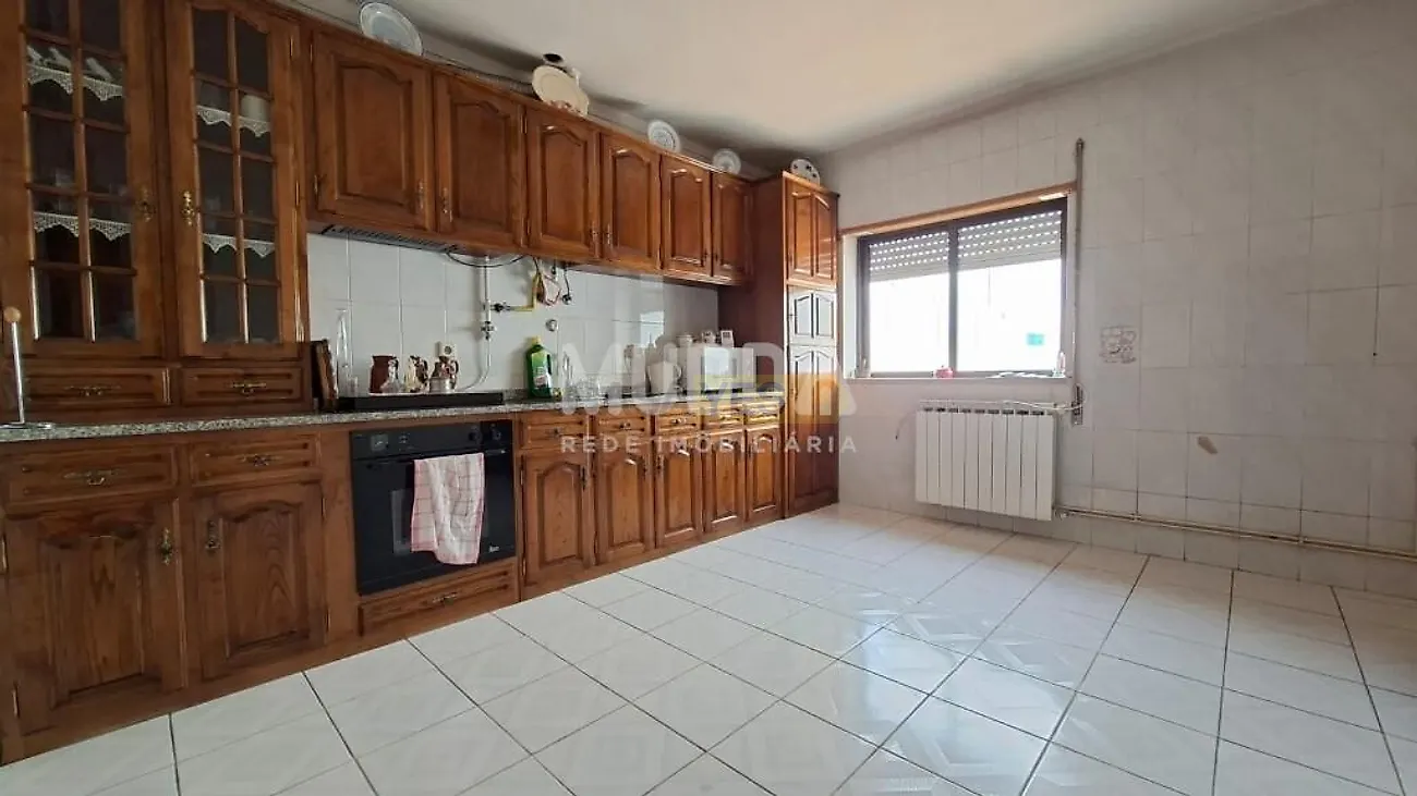 Moradia T3 à venda em Sé, Santa Maria e Meixedo, Bragança — foto 2