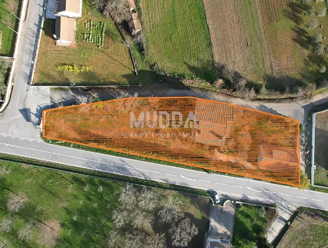 Moradia T5 à venda em Salsas, Bragança — foto 3
