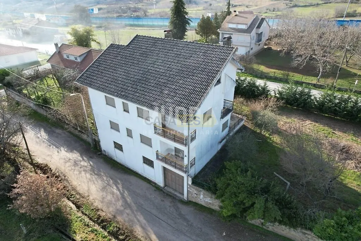 Moradia T5 à venda em Salsas, Bragança — foto 24