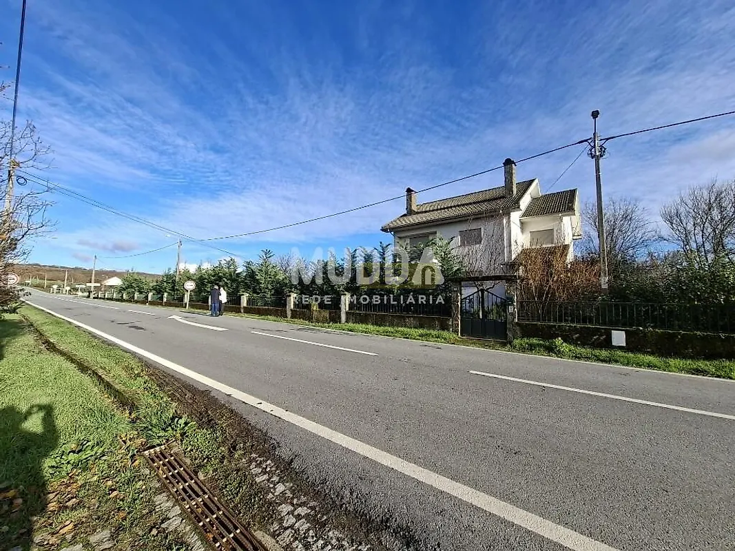 Moradia T5 à venda em Salsas, Bragança — foto 16