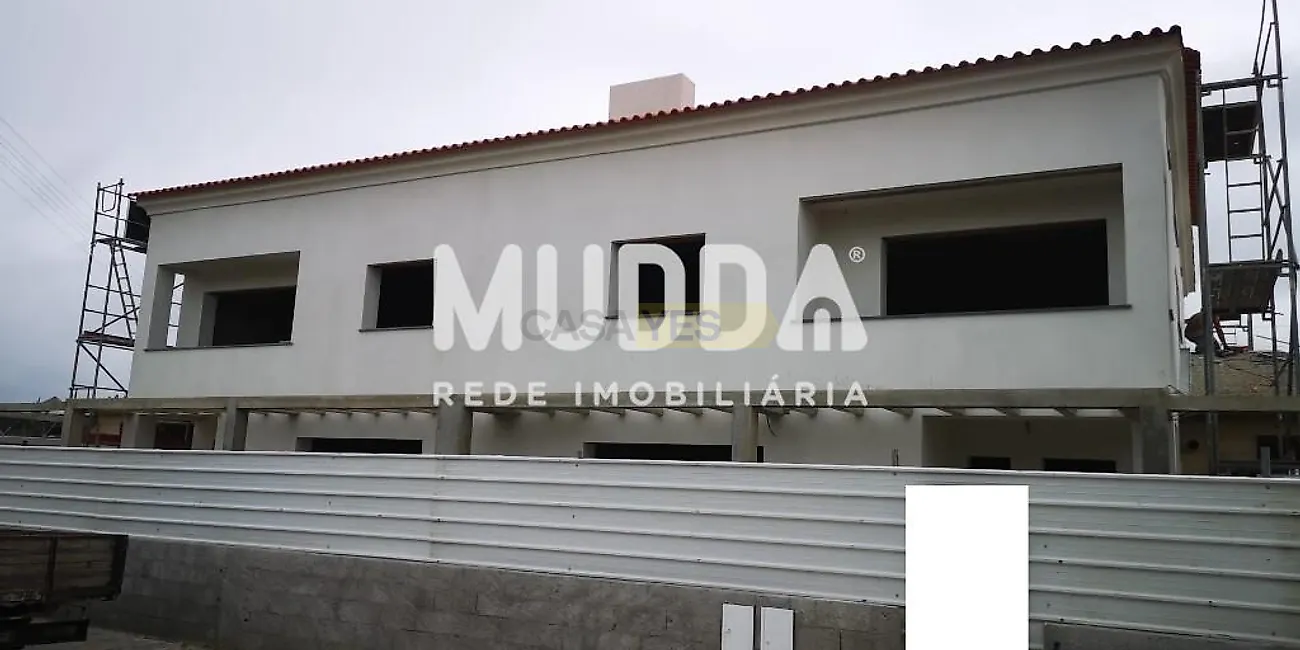 Moradia T4 à venda em Esgueira, €450.000