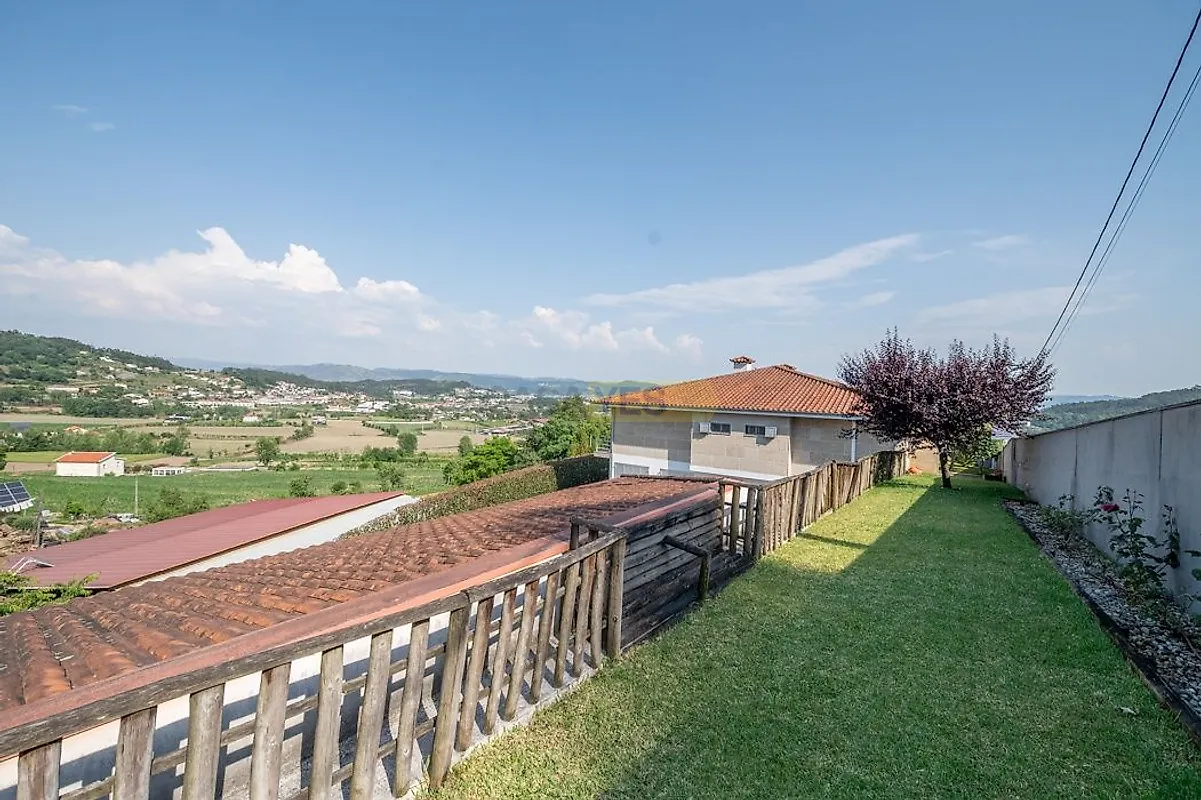 Moradia T4 à venda em Longos, Guimarães — foto 14