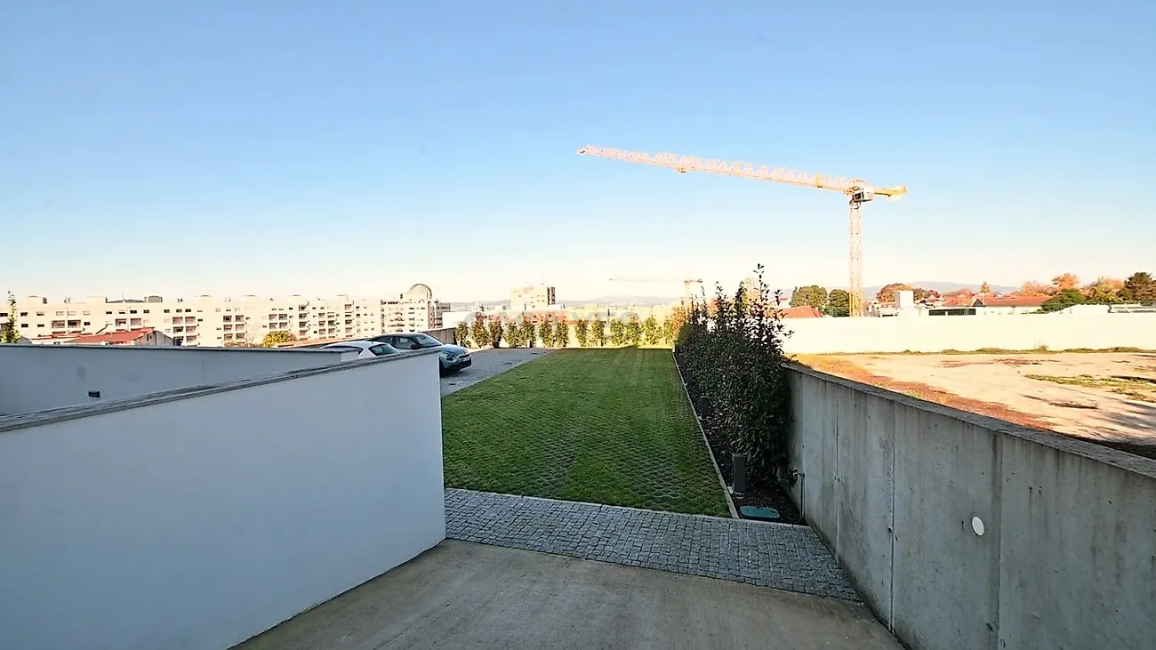 Apartamento T0 à venda em Merelim (São Paio), Panoias e Parada de Tibães, Braga — foto 29