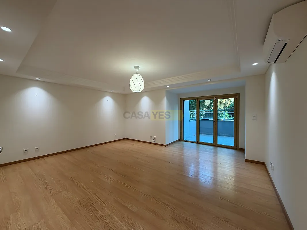 Apartamento T2 à venda em Alverca do Ribatejo e Sobralinho, Vila Franca de Xira — foto 3